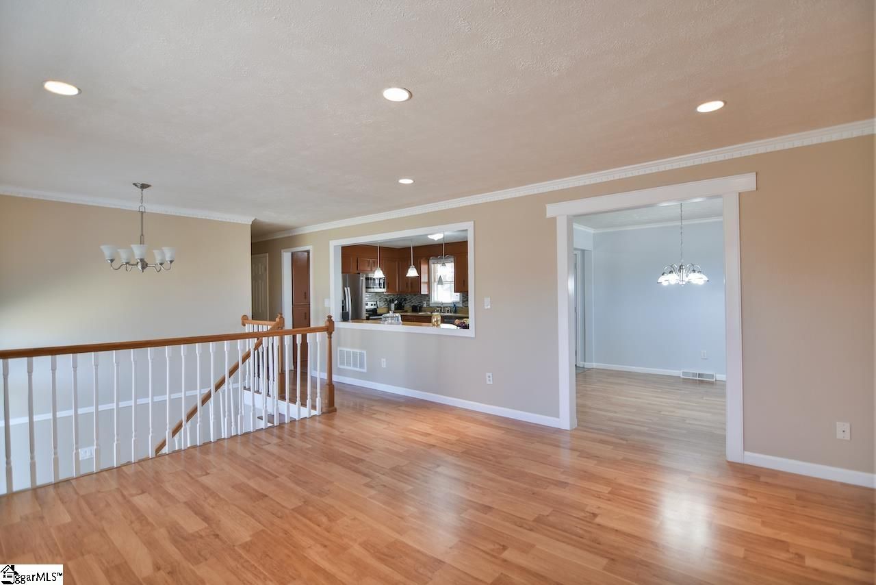 Property image 4 at 104 Basswood Drive, Mauldin, SC 29662