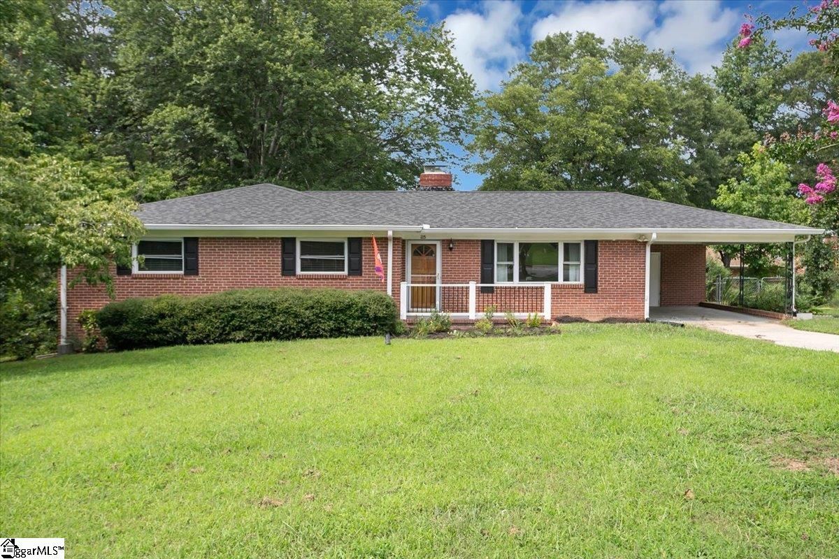 Main image of property at 115 Hartsville Drive, Taylors, SC 29687