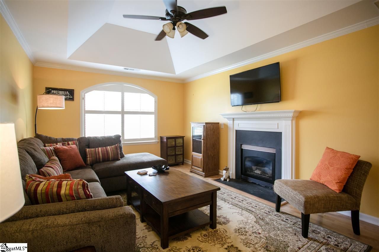 Property image 5 at 200 Chadwyck Court, Greenville, SC 29615