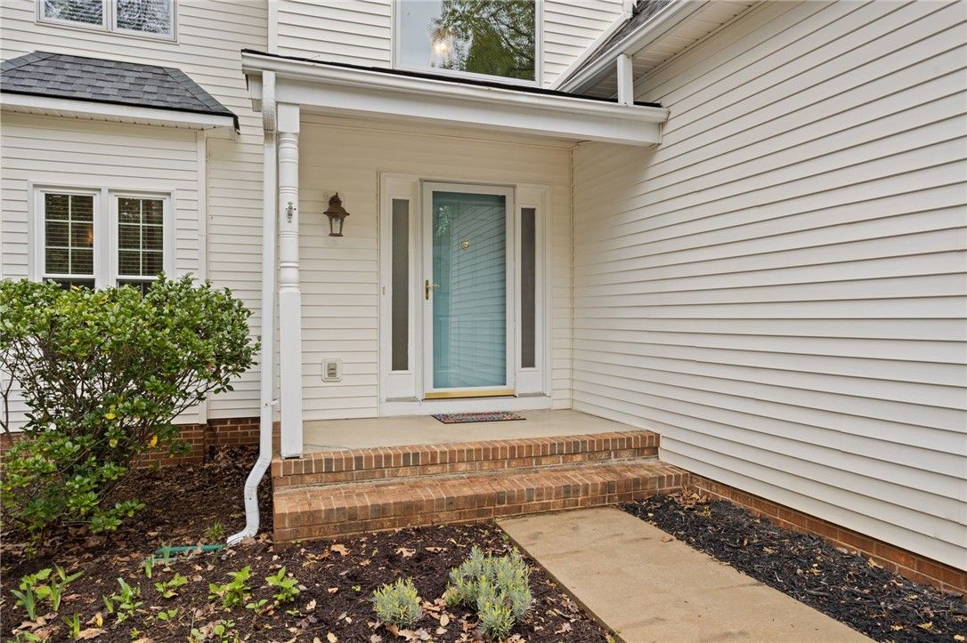 Property image 4 at 303 Shadow Oaks Drive, Easley, SC 29642