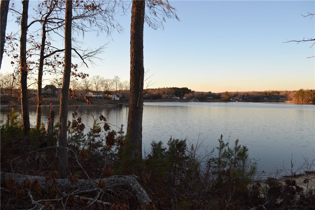 Property image 2 at 0 Waterside Point, Abbeville, SC 29620