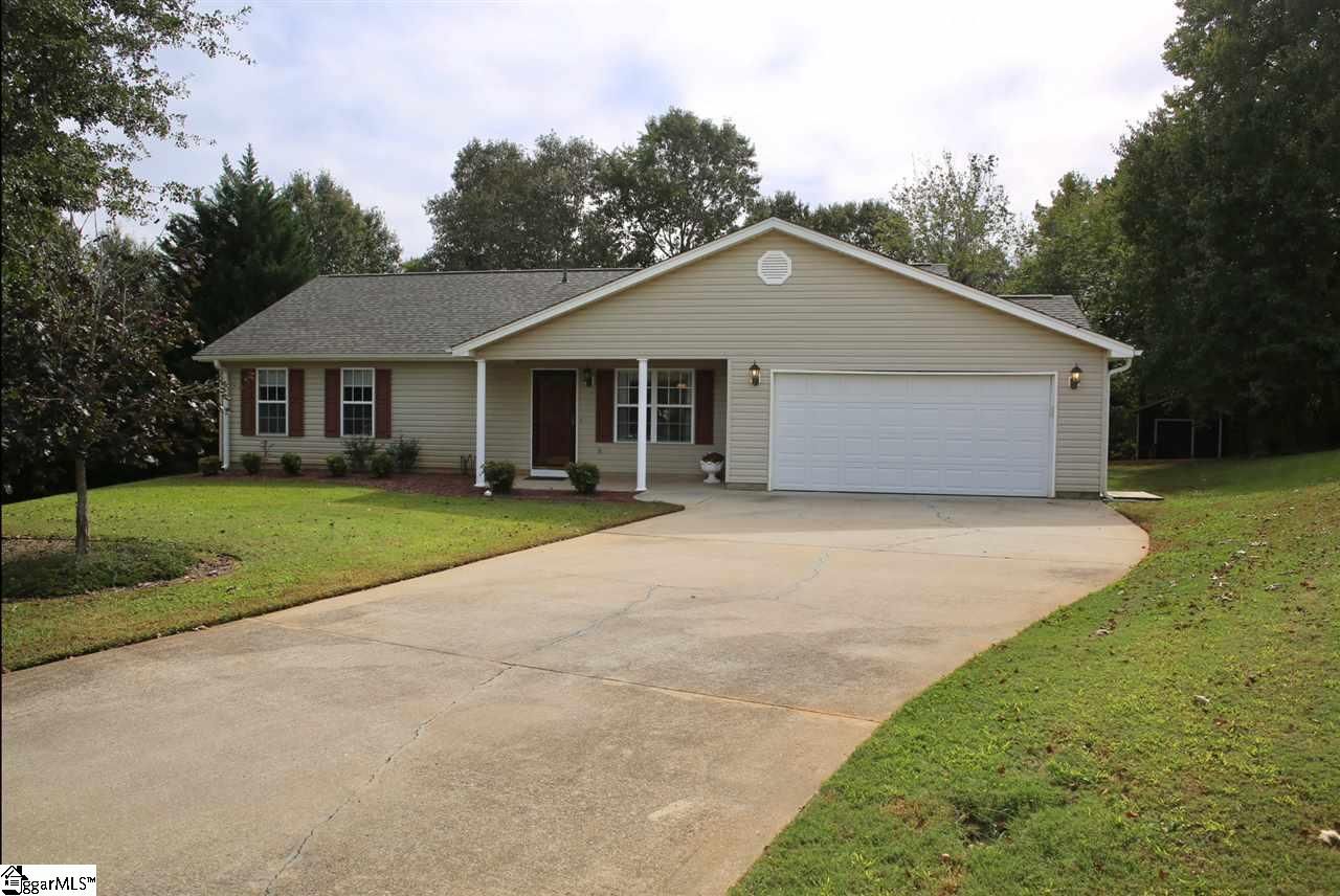 Property image 1 at 210 Admiral Lane, Greer, SC 29650