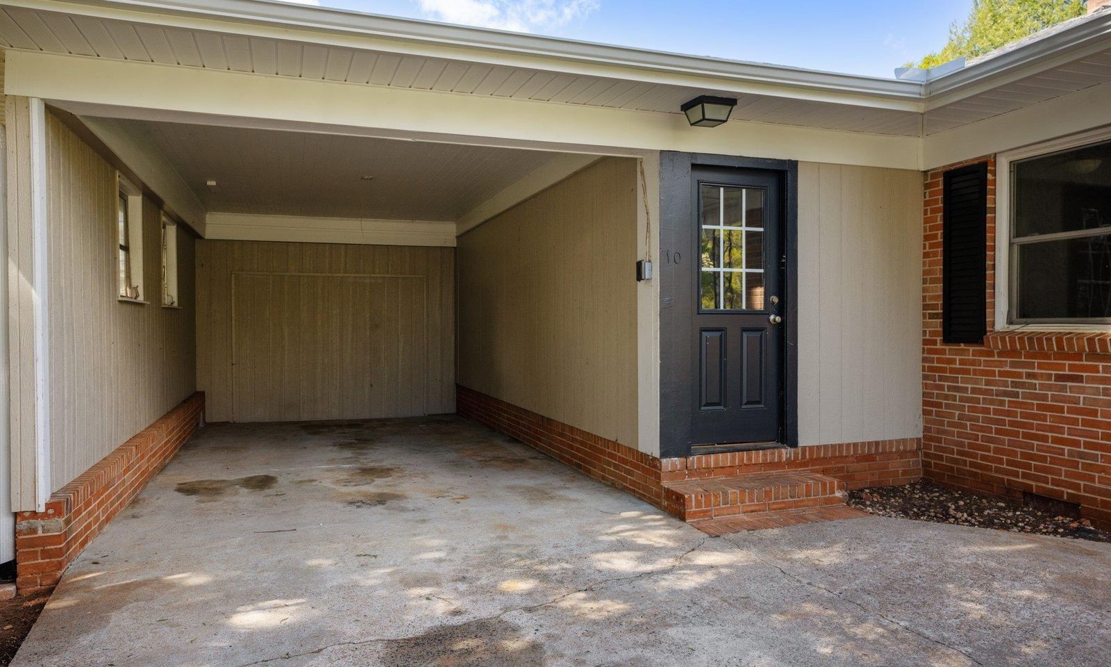 Property image 3 at 10 Rhonda Court, Greenville, SC 29617