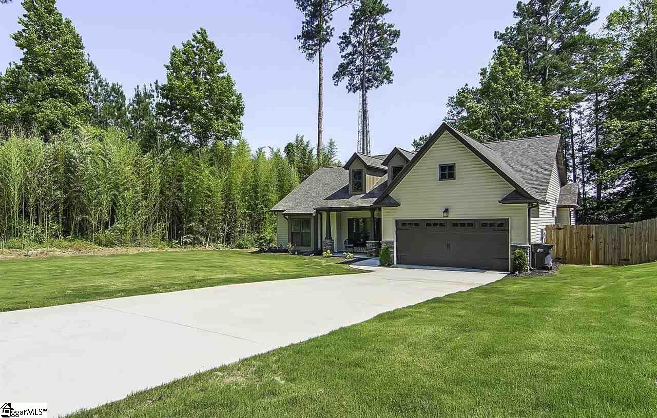 Property image 4 at 103 S Valley Lane, Greenville, SC 29611-6553