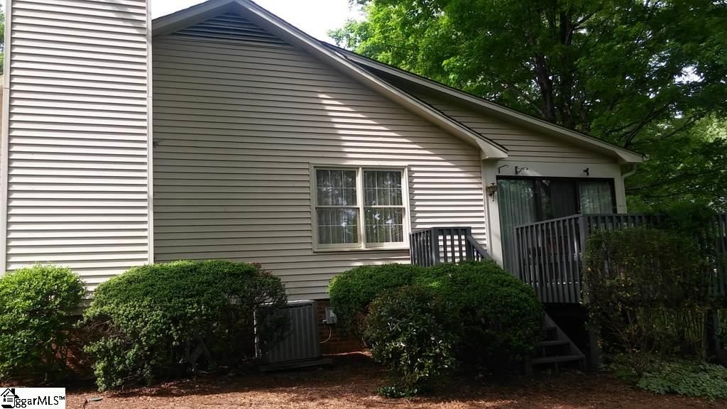 Property image 3 at 106 McDaniel Greene, Greenville, SC 29601