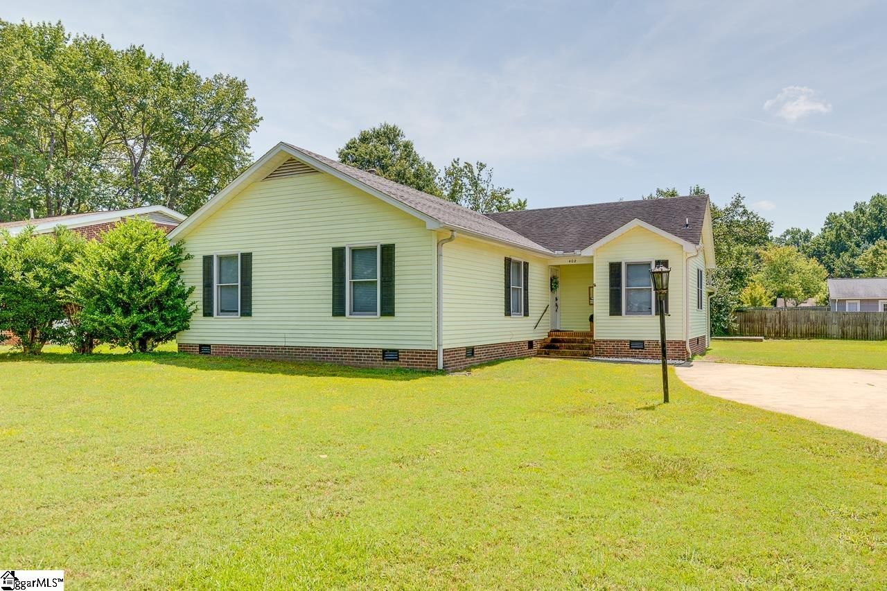 Property image 3 at 402 Mapleton Drive, Greenville, SC 29607