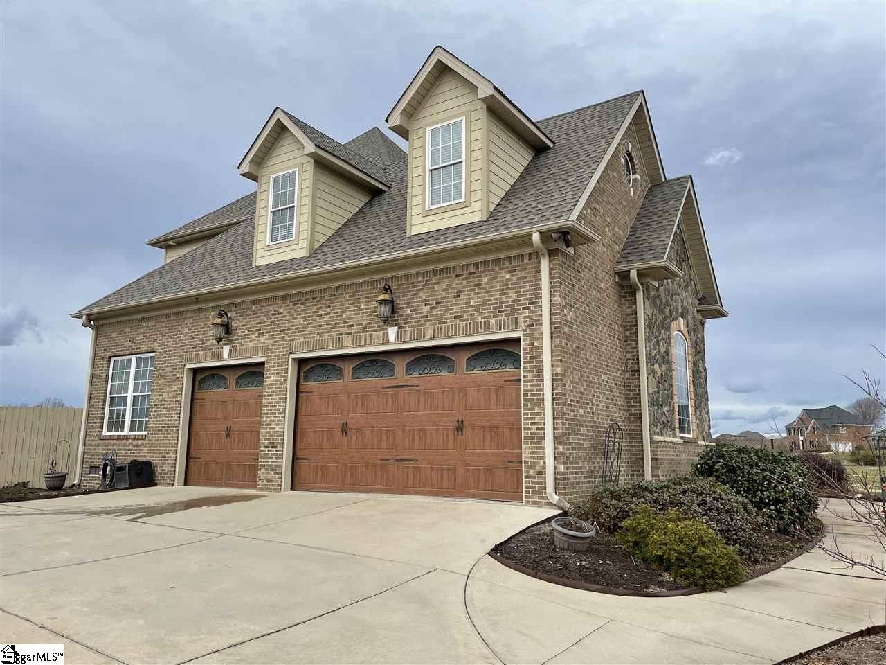 Property image 2 at 252 Thorncrest Drive, Pauline, SC 29374