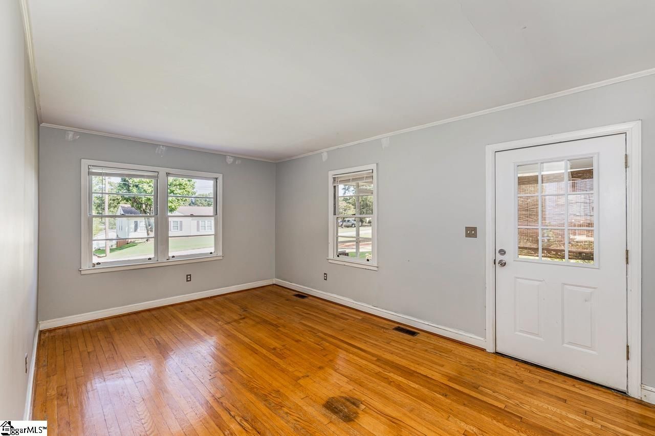 Property image 4 at 25 Bent Twig Drive, Greenville, SC 29605