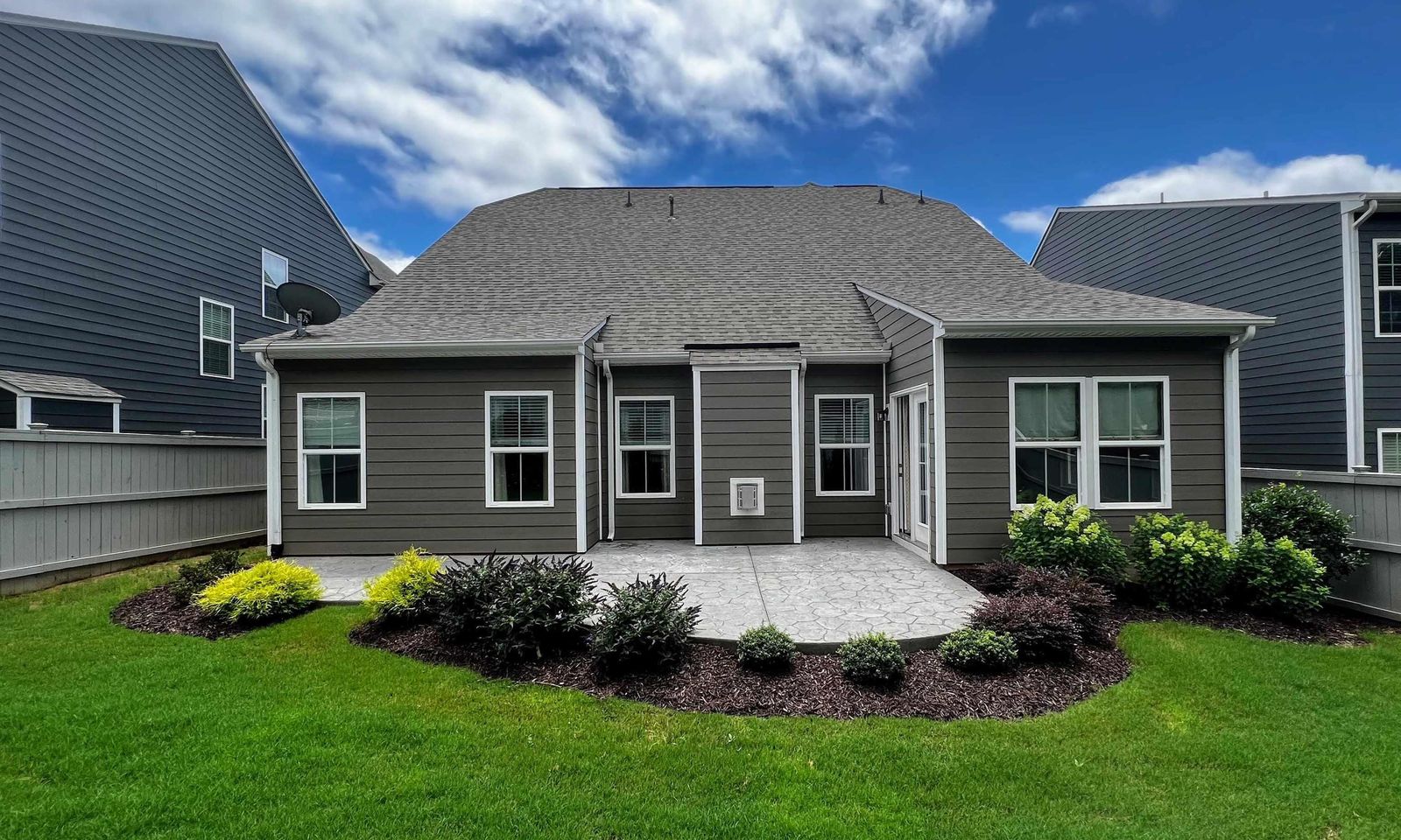 Property image 2 at 140 Belshire Drive, Greer, SC 29650
