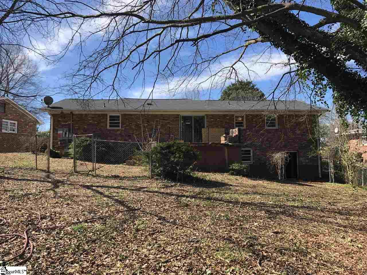 Property image 2 at 505 Arkwright Street, Spartanburg, SC 29306