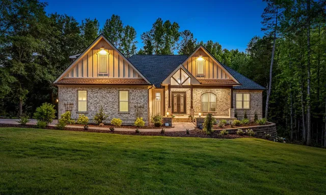 113 Newington Circle