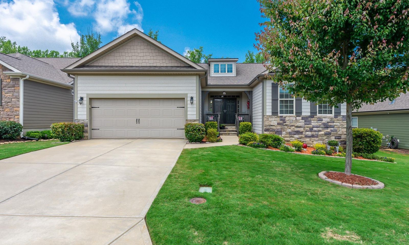Property image 2 at 404 Woodland Oaks Court, Simpsonville, SC 29681