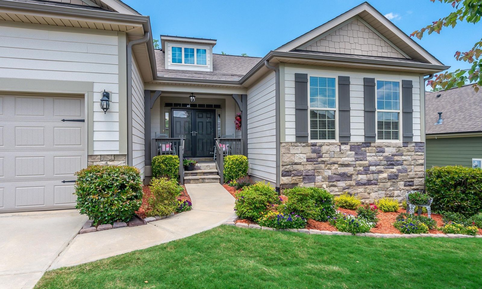Property image 3 at 404 Woodland Oaks Court, Simpsonville, SC 29681