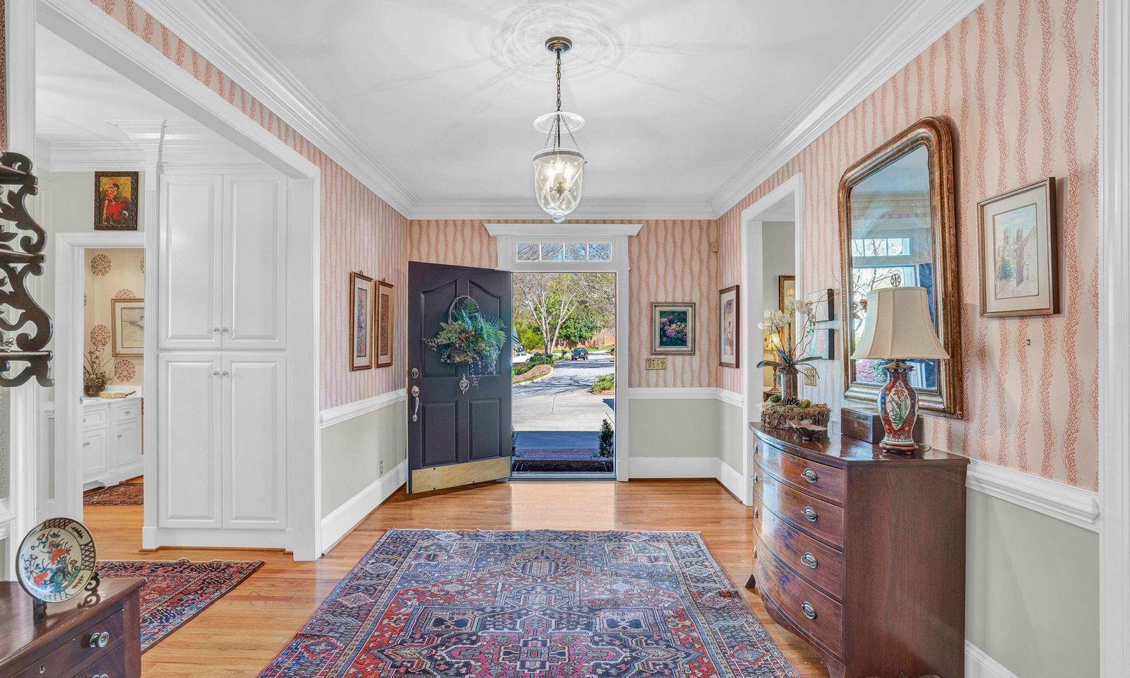 Property image 3 at 19 Landsdown Avenue, Greenville, SC 29601