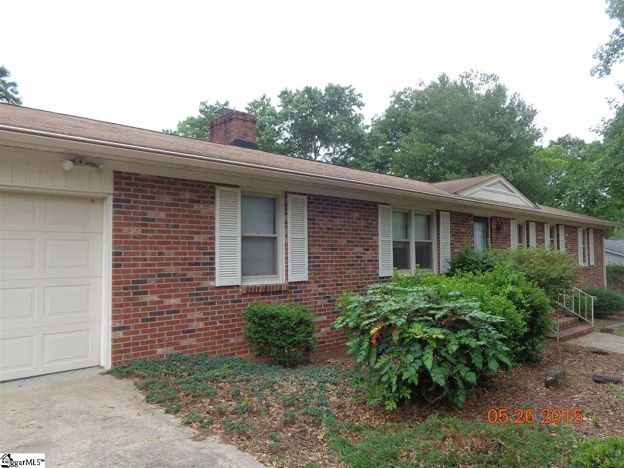 Main image of property at 117 Basswood Drive, Mauldin, SC 29662
