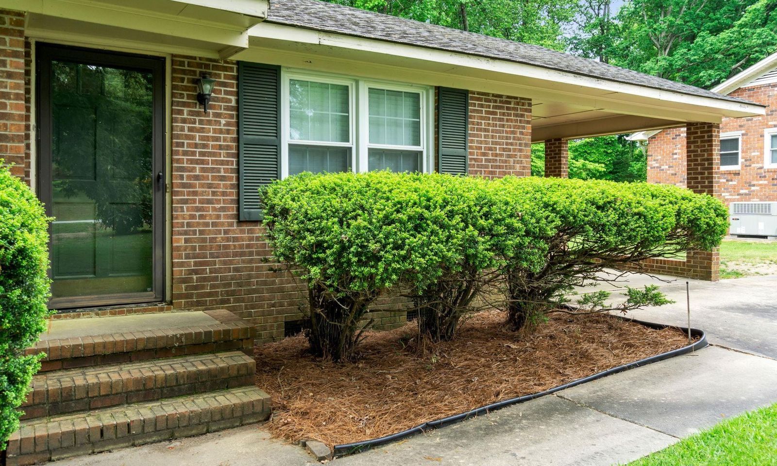 Property image 3 at 116 Trent Drive, Taylors, SC 29687