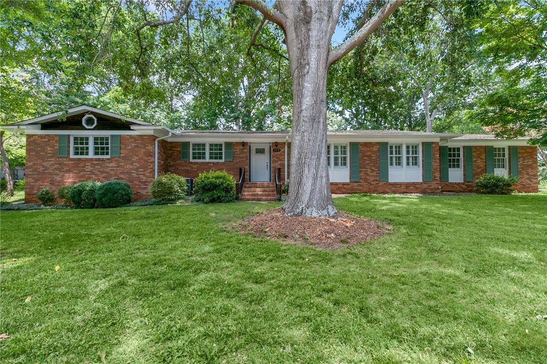 Property image 1 at 409 Stewart Drive, Easley, SC 29640