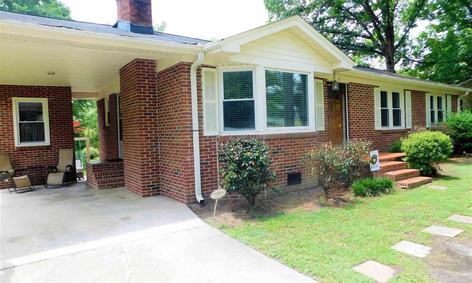 Property image 3 at 6 Pinnacle Drive, Taylors, SC 29687