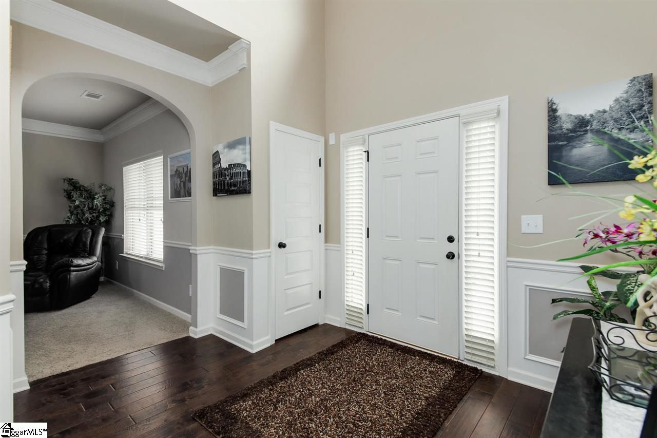 Property image 3 at 10 Lazy Willow Drive, Simpsonville, SC 29680