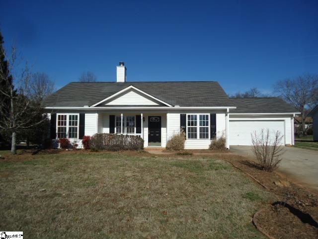 Property image 1 at 101 Golden Leaf Lane, Simpsonville, SC 29681