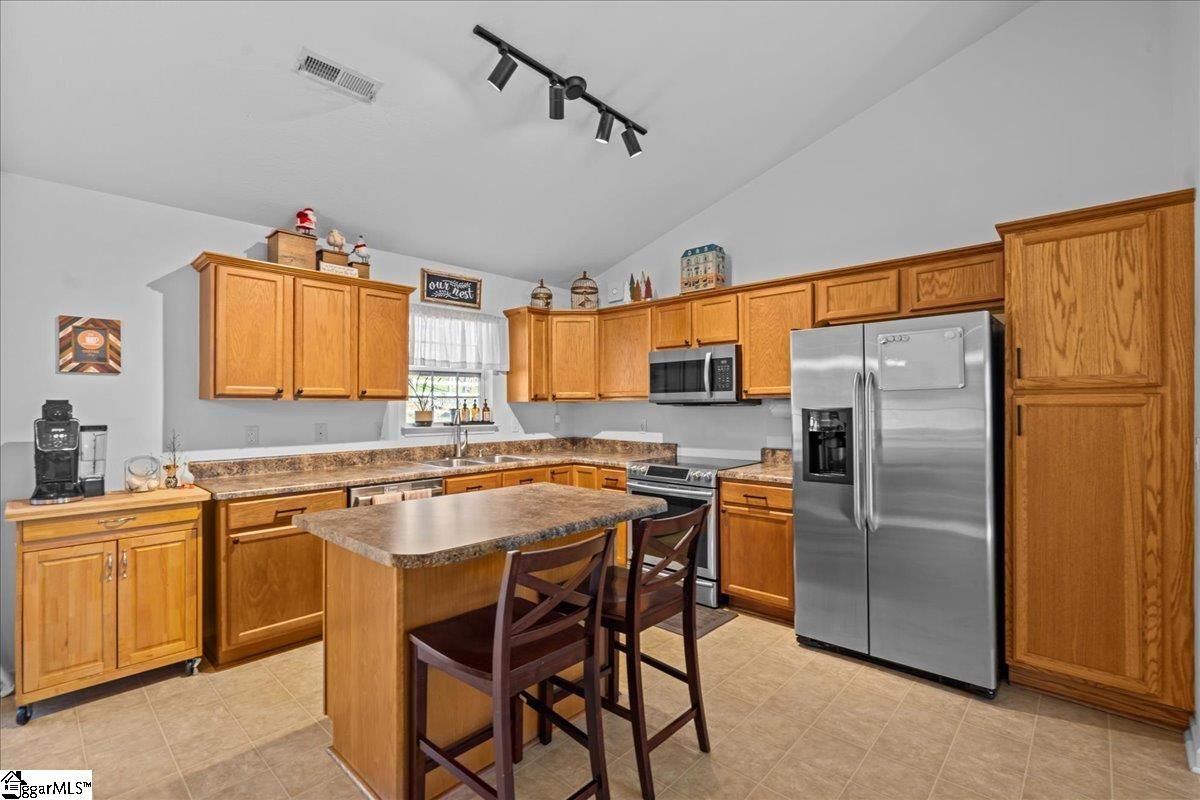 Property image 5 at 50 Spring Fellow Lane, Taylors, SC 29687