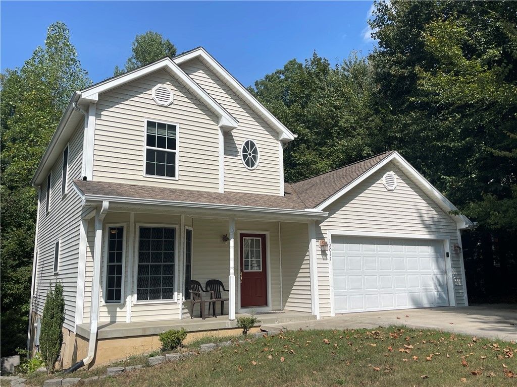 Main image of property at 12011 Camelia Lane, Seneca, SC 29678