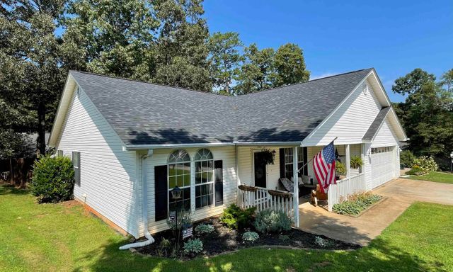 501 Hill Lane