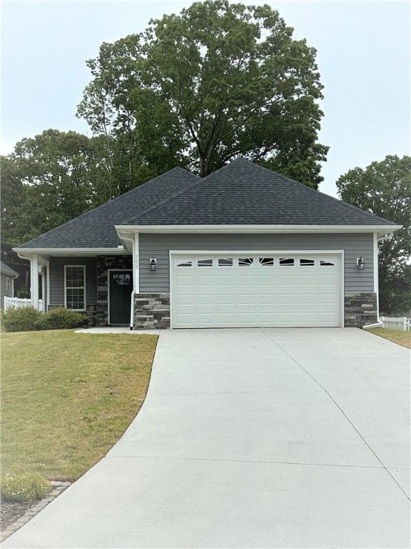 Property image 1 at 103 Falcons Landing, Anderson, SC 29625