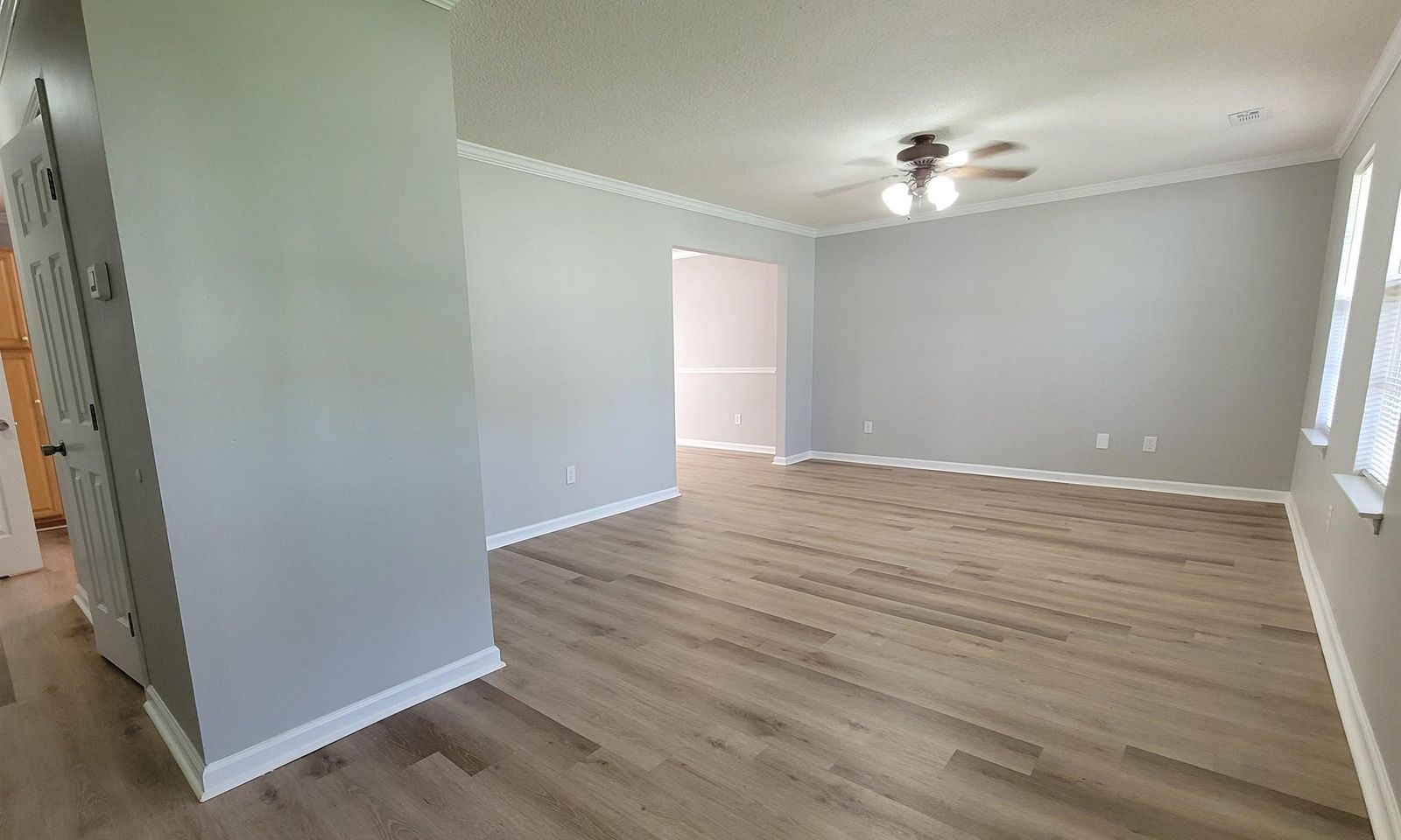 Property image 2 at 3 Peach Packers Court, Greer, SC 29605