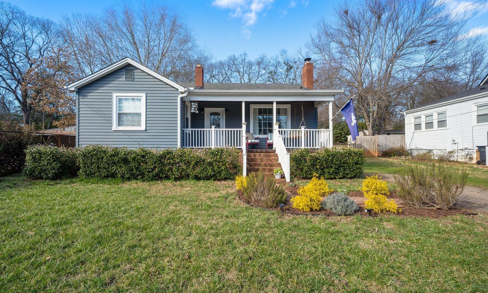 Property image 1 at 215 Berkley Avenue, Greenville, SC 29609