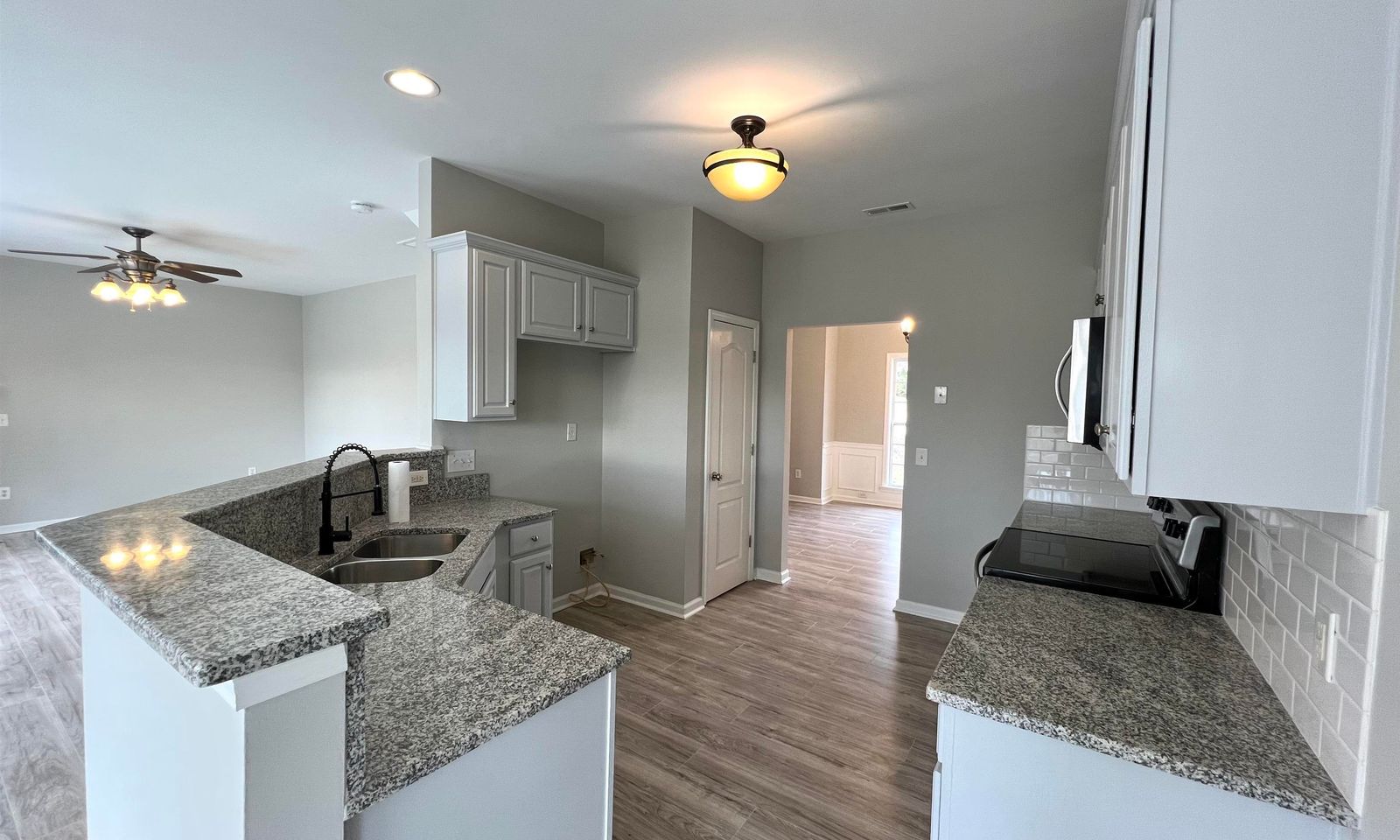 Property image 5 at 407 Saybrook Court, Spartanburg, SC 29301