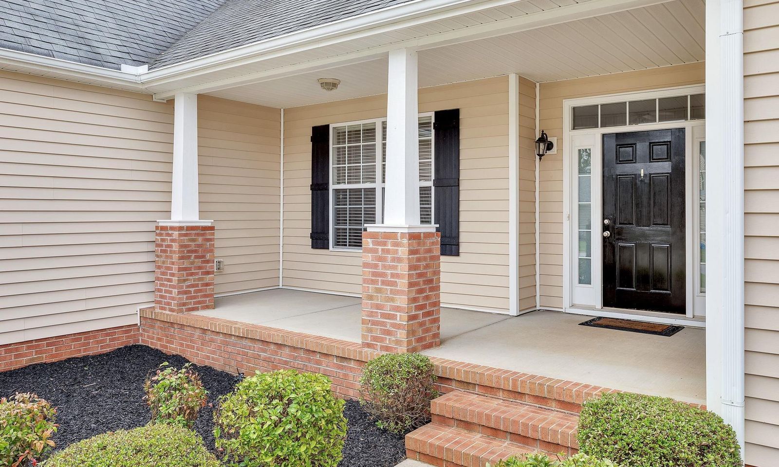 Property image 3 at 260 Finley Hill Court, Simpsonville, SC 29681-8130