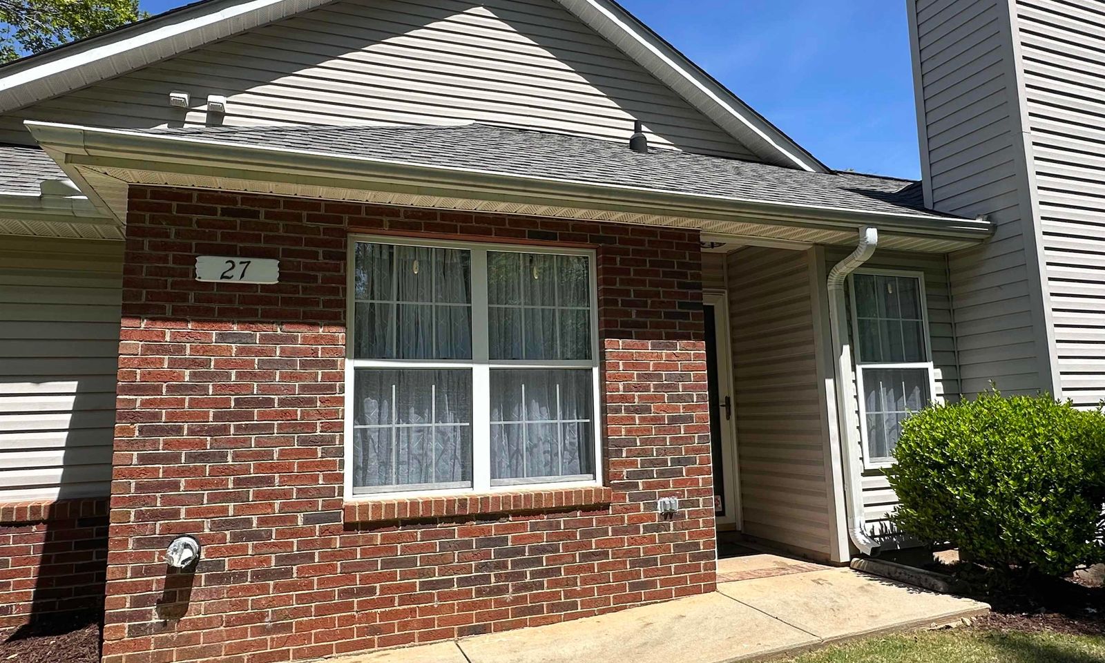 Property image 3 at 27 Enoree View Drive, Greer, SC 29650