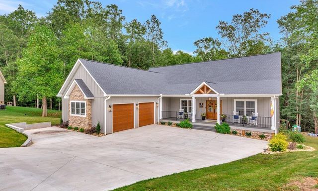6 Anastasia Court