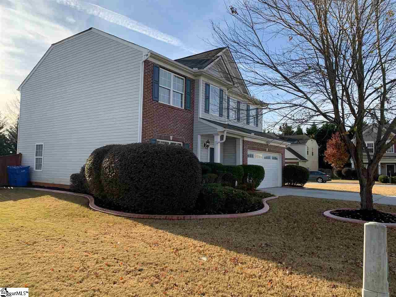 Property image 3 at 2 Golden Acre Court, Simpsonville, SC 29681-3264