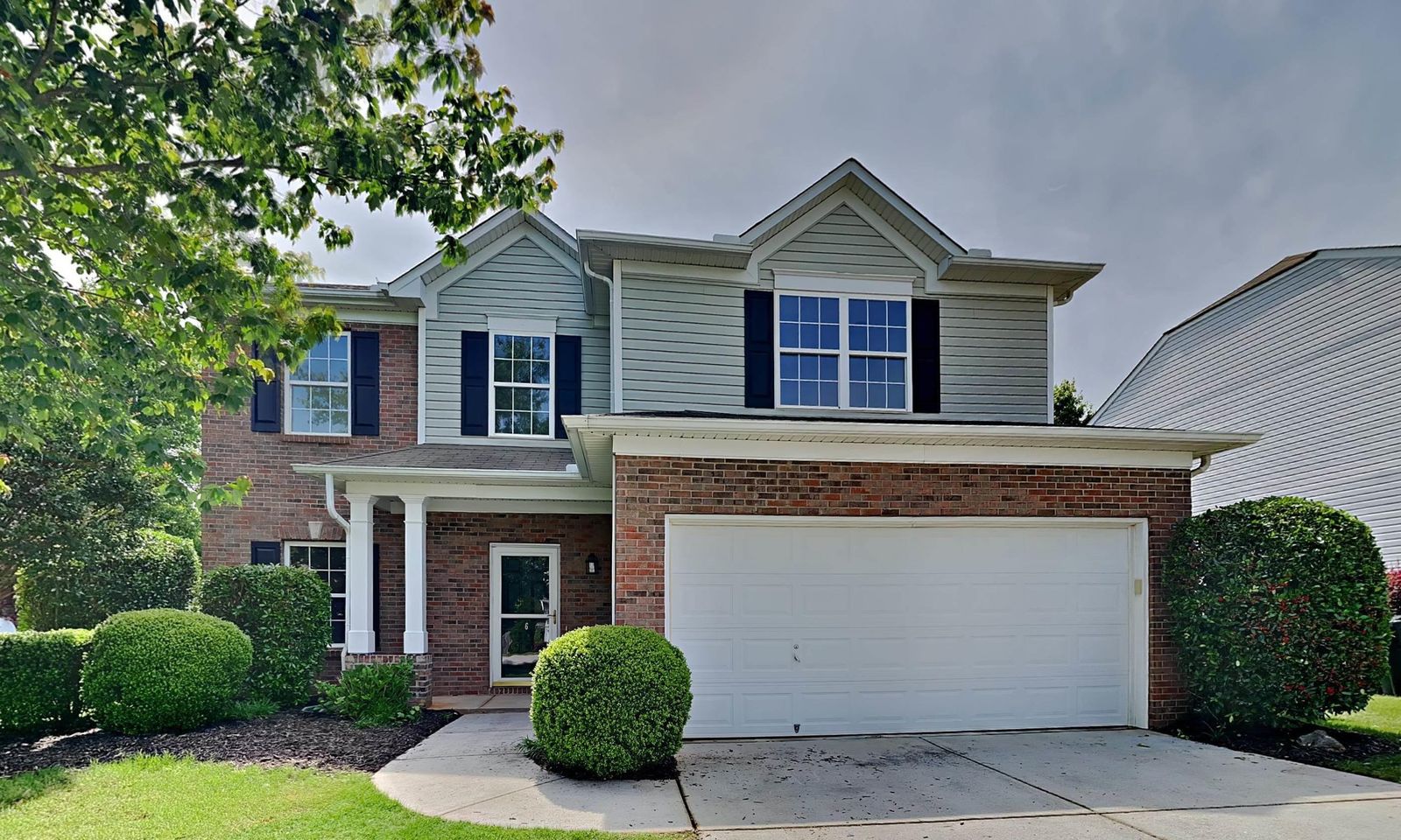 Main image of property at 6 Golden Acre Court, Simpsonville, SC 29681