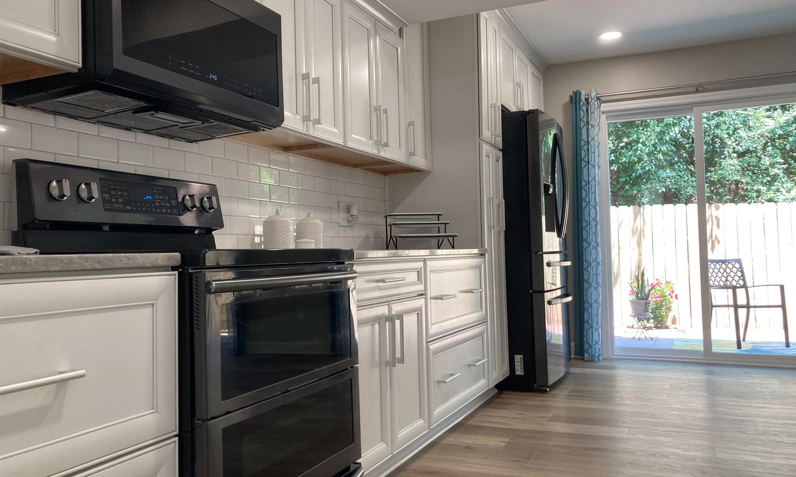 Property image 3 at 803 Edwards Road, Greenville, SC 29615