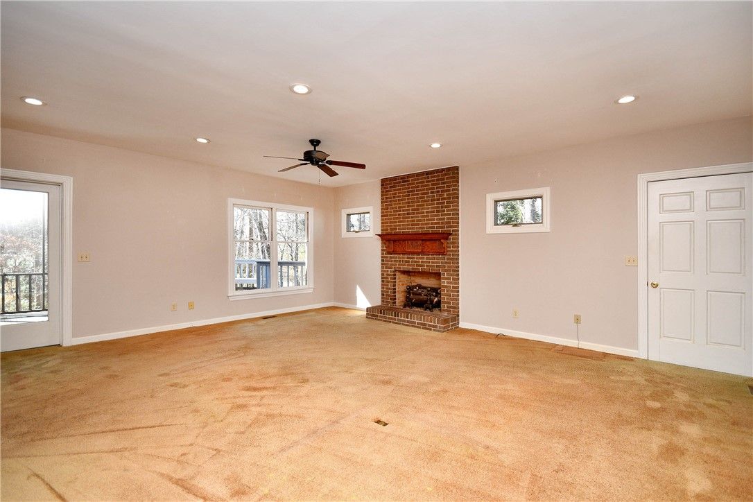 Property image 4 at 409 Haverhill Circle, Easley, SC 29642