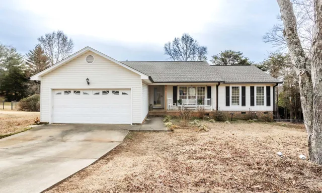 45 Rollingreen Road