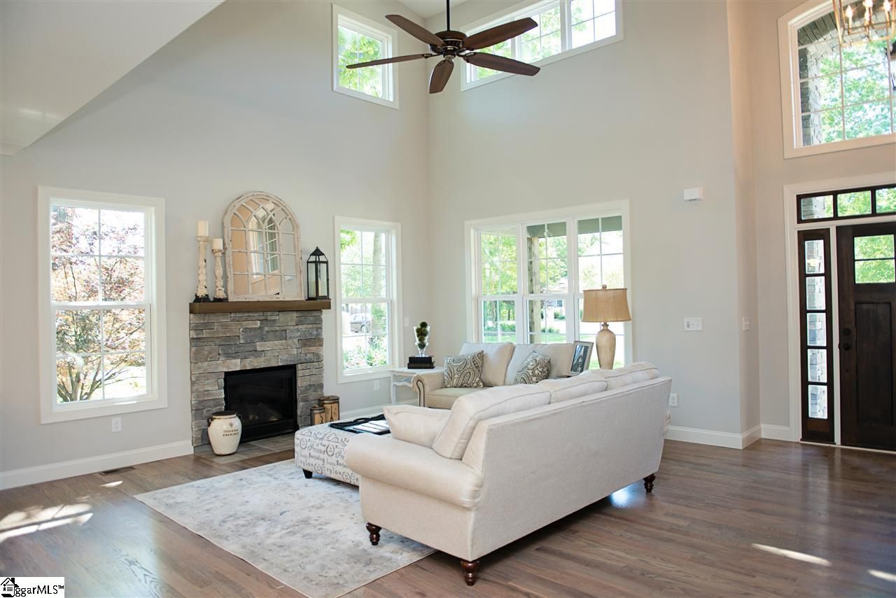 Property image 3 at 3 King Eider Way, Taylors, SC 29687
