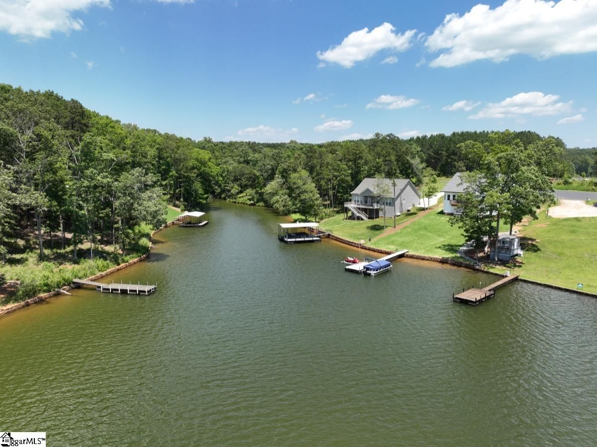 Property image 3 at 34 Creekpoint Drive, Abbeville, SC 29620