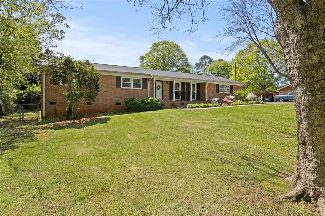 Property image 5 at 26 PINE RIDGE Drive, Greenville, SC 29605