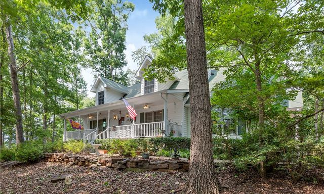 120 Lake Breeze Lane