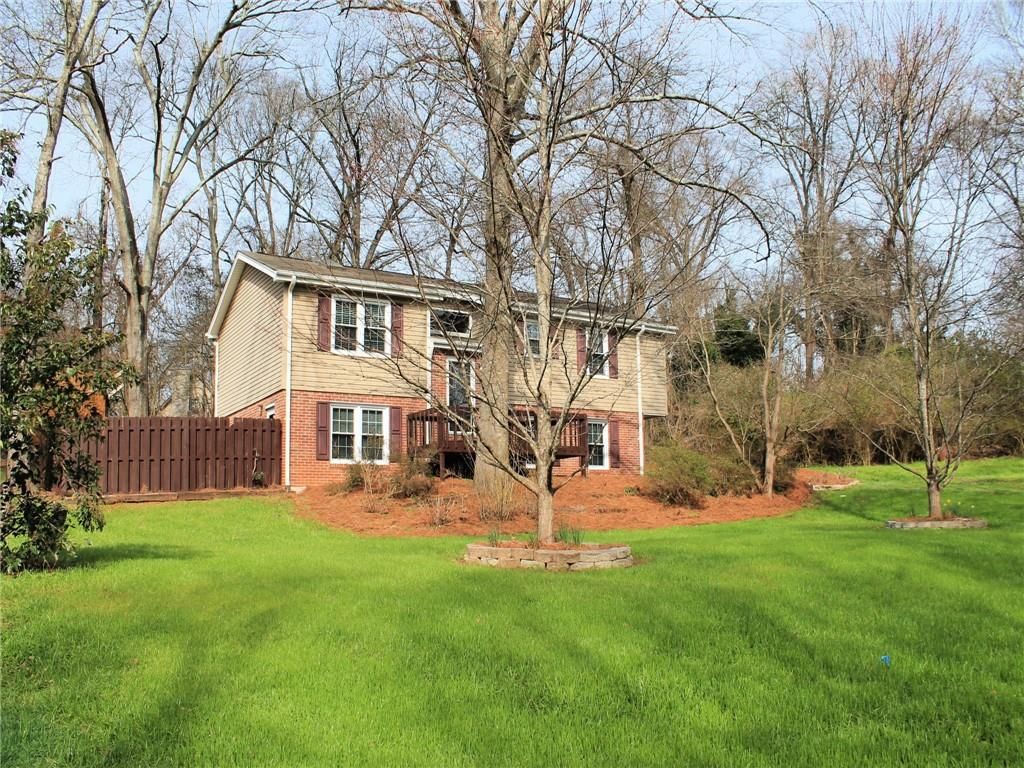 Property image 3 at 108 Bracken Court, Liberty, SC 29657
