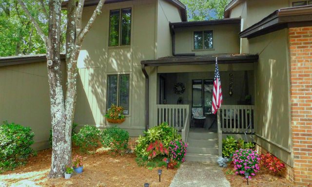 230 Ingleside Way
