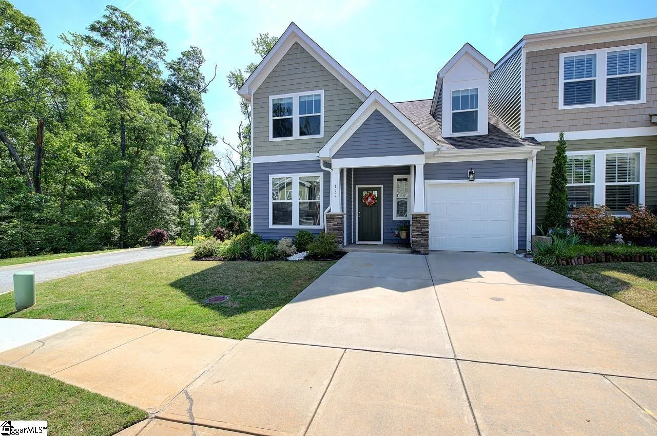 Brookside Villas, Taylors Community