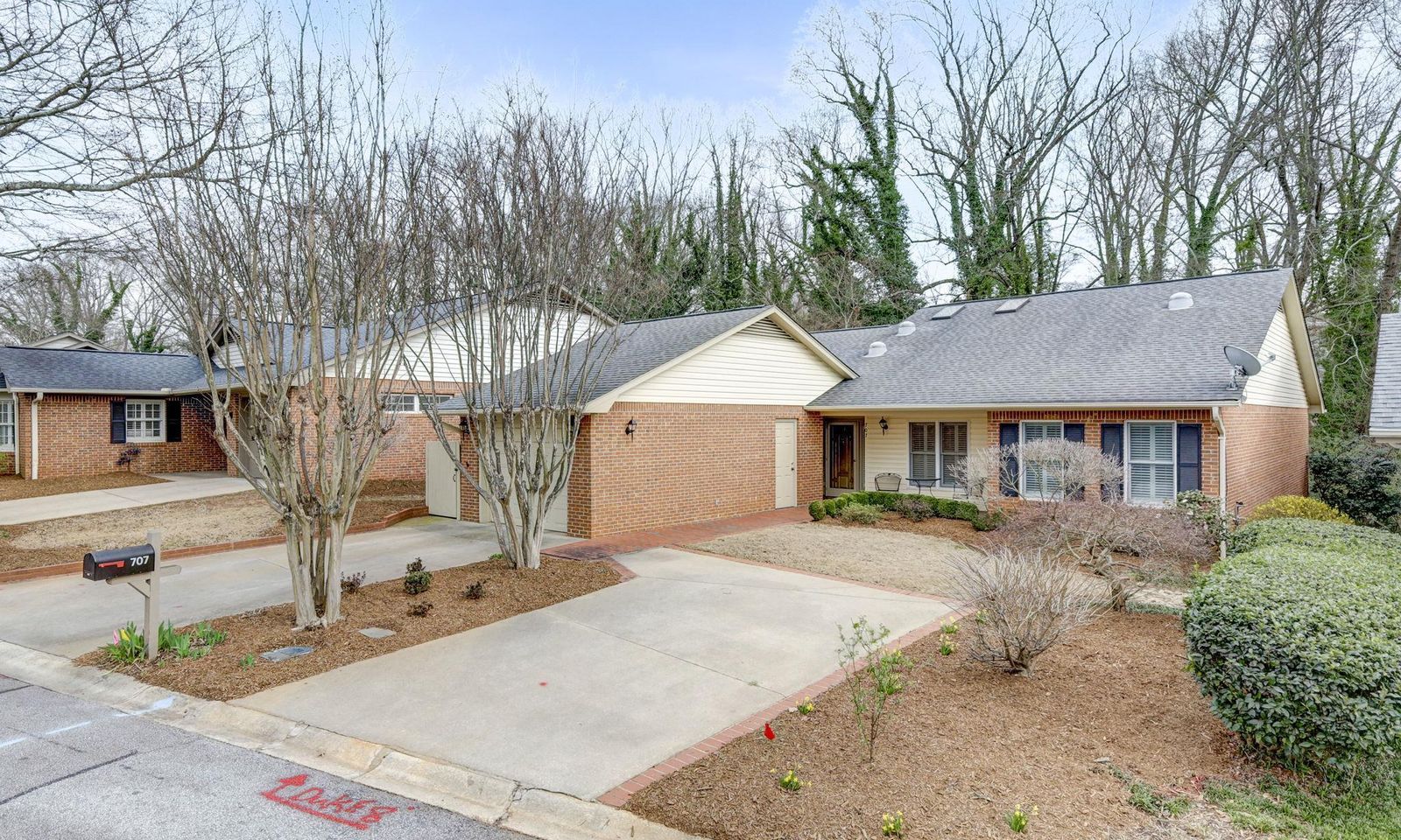 Property image 1 at 707 Quail Run, Greenville, SC 29605