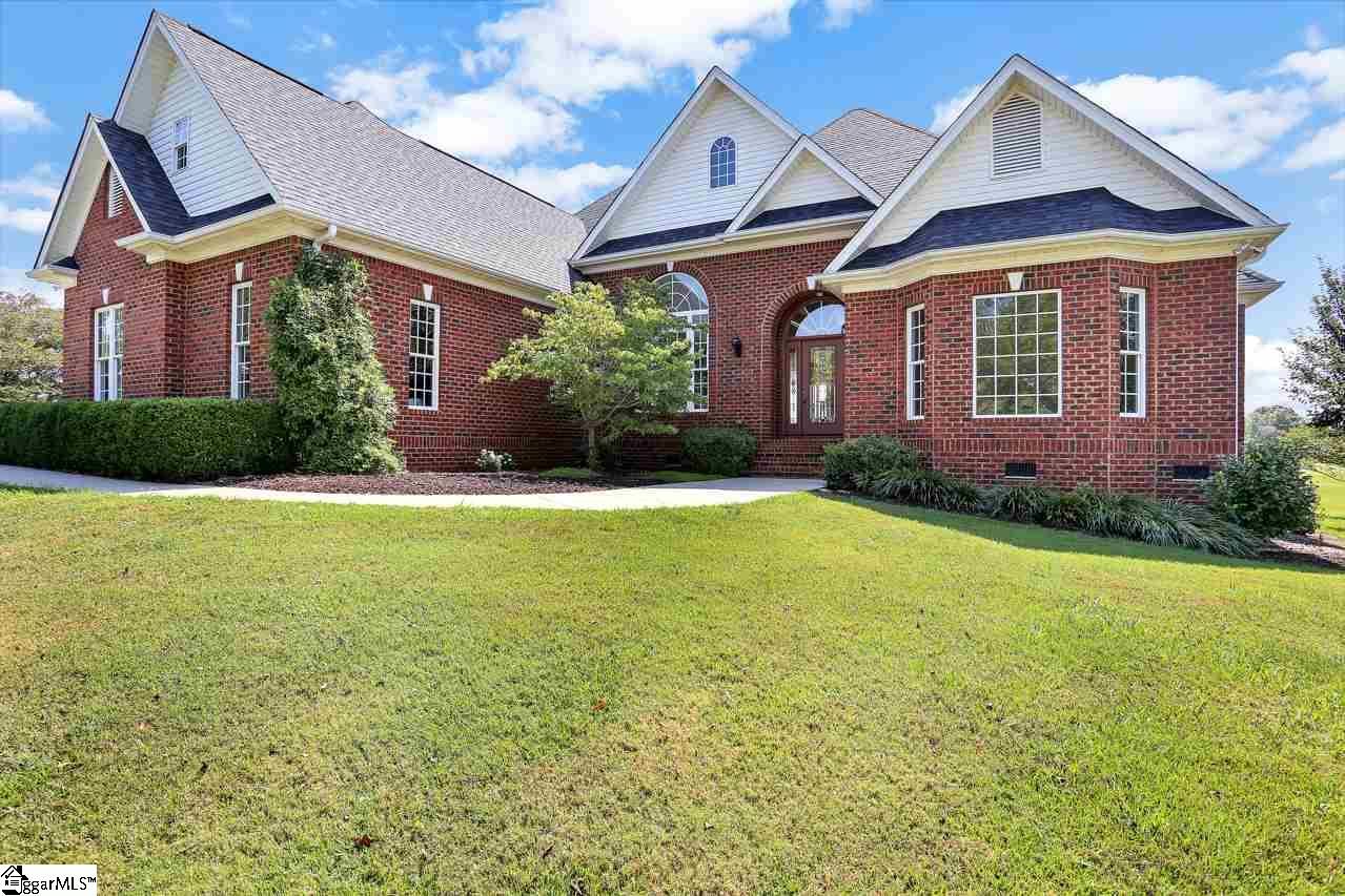 Main image of property at 1407 Cross Creek Drive, Seneca, SC 29678