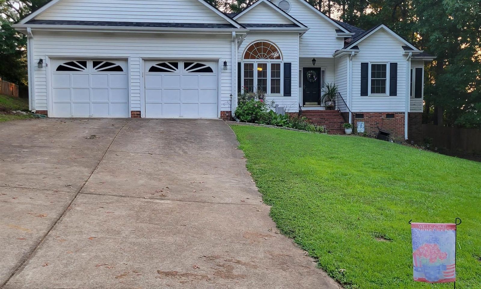 Property image 1 at 207 Torrey Court, Simpsonville, SC 29680