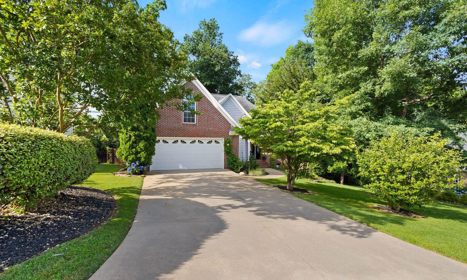 Property image 2 at 433 Doleman Drive, Spartanburg, SC 29301